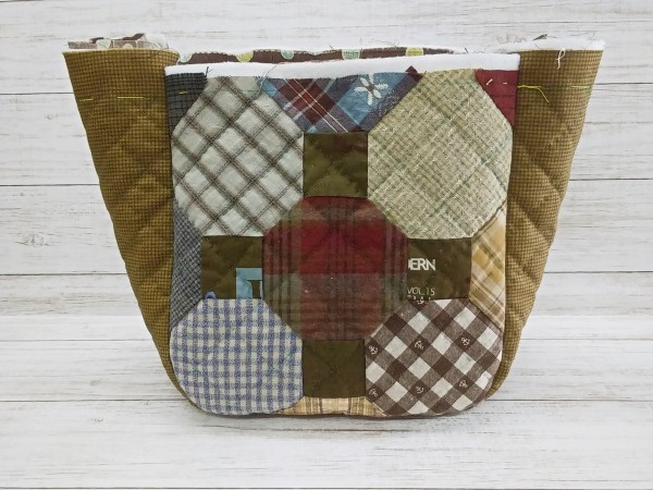 オクタゴンのパターンで作るバッグ・袋の形になってきましたサムネイル